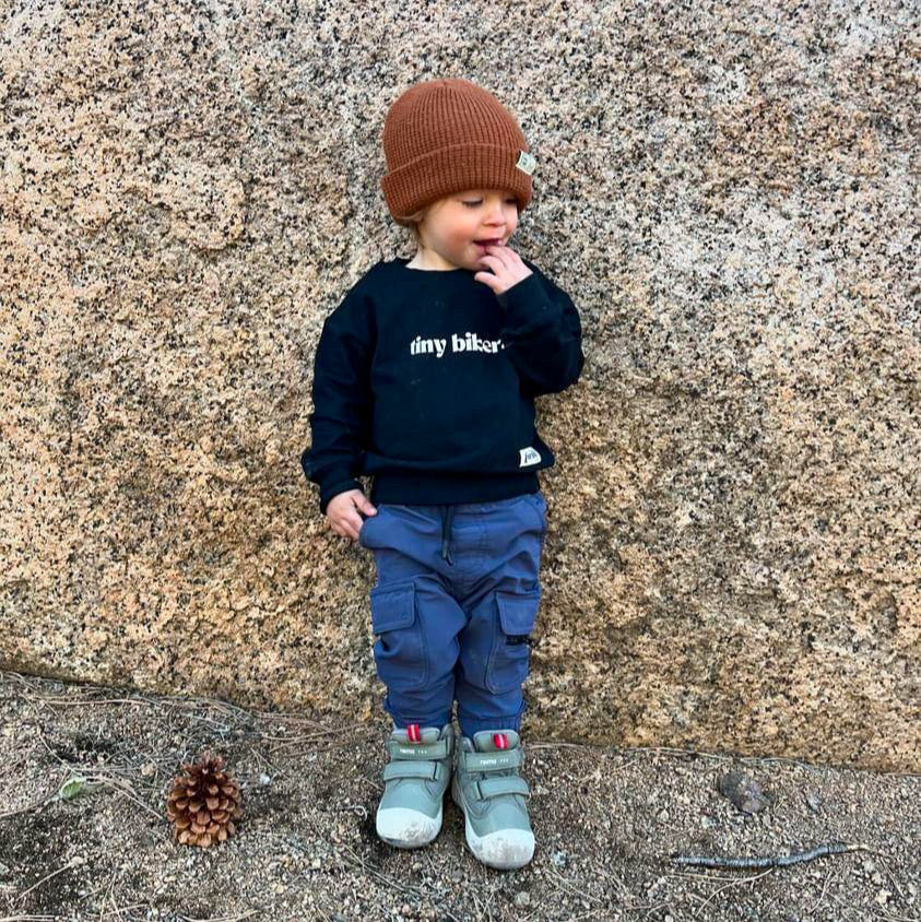 Kid's Organic Pullover in Black