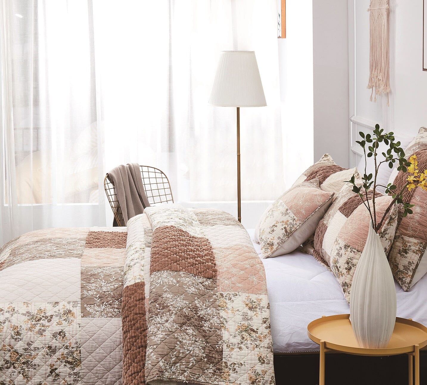 Random Mystery Box - Cotton Patchwork Quilted Bedspread Coverlet Set