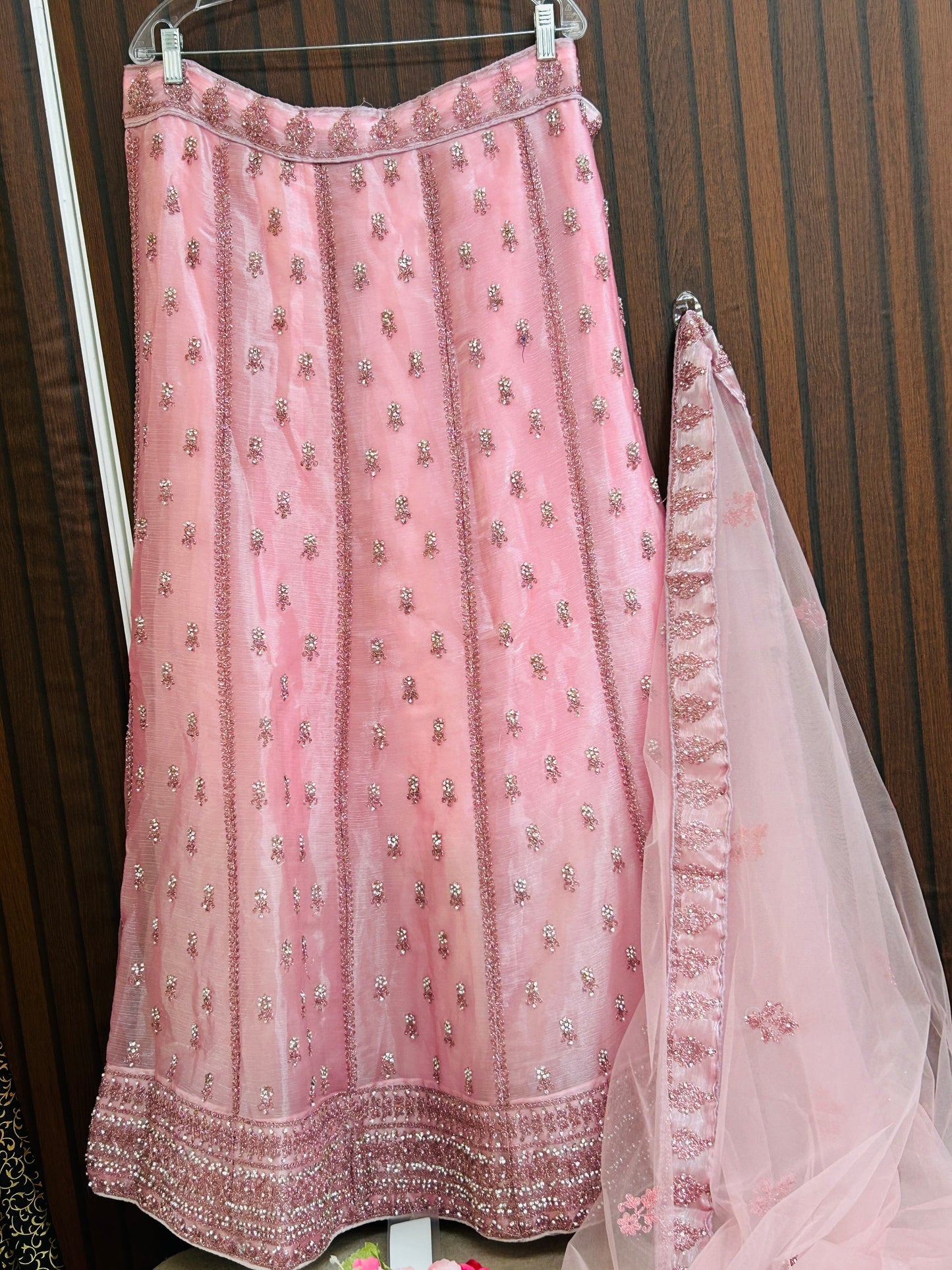 Heavy wedding wear lehenga with dupatta