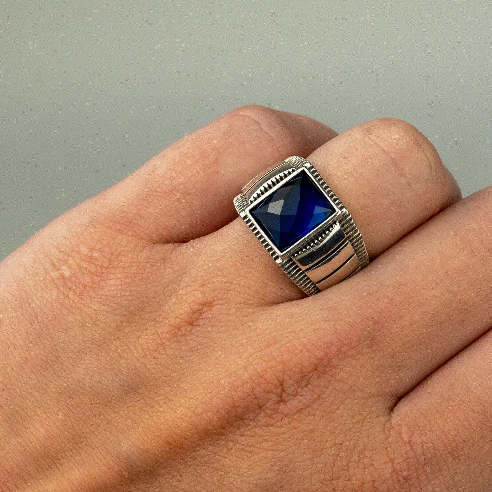 Bluu Crystal Ring - 925 Sterling Silver