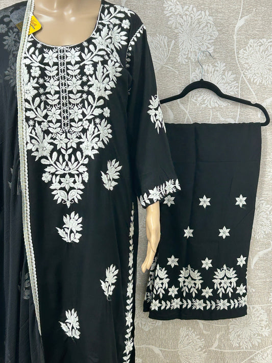Gulab : Chikankari Kurti set