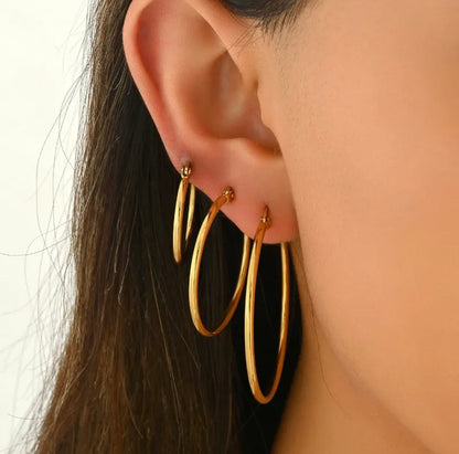 Andi Hoop Earrings