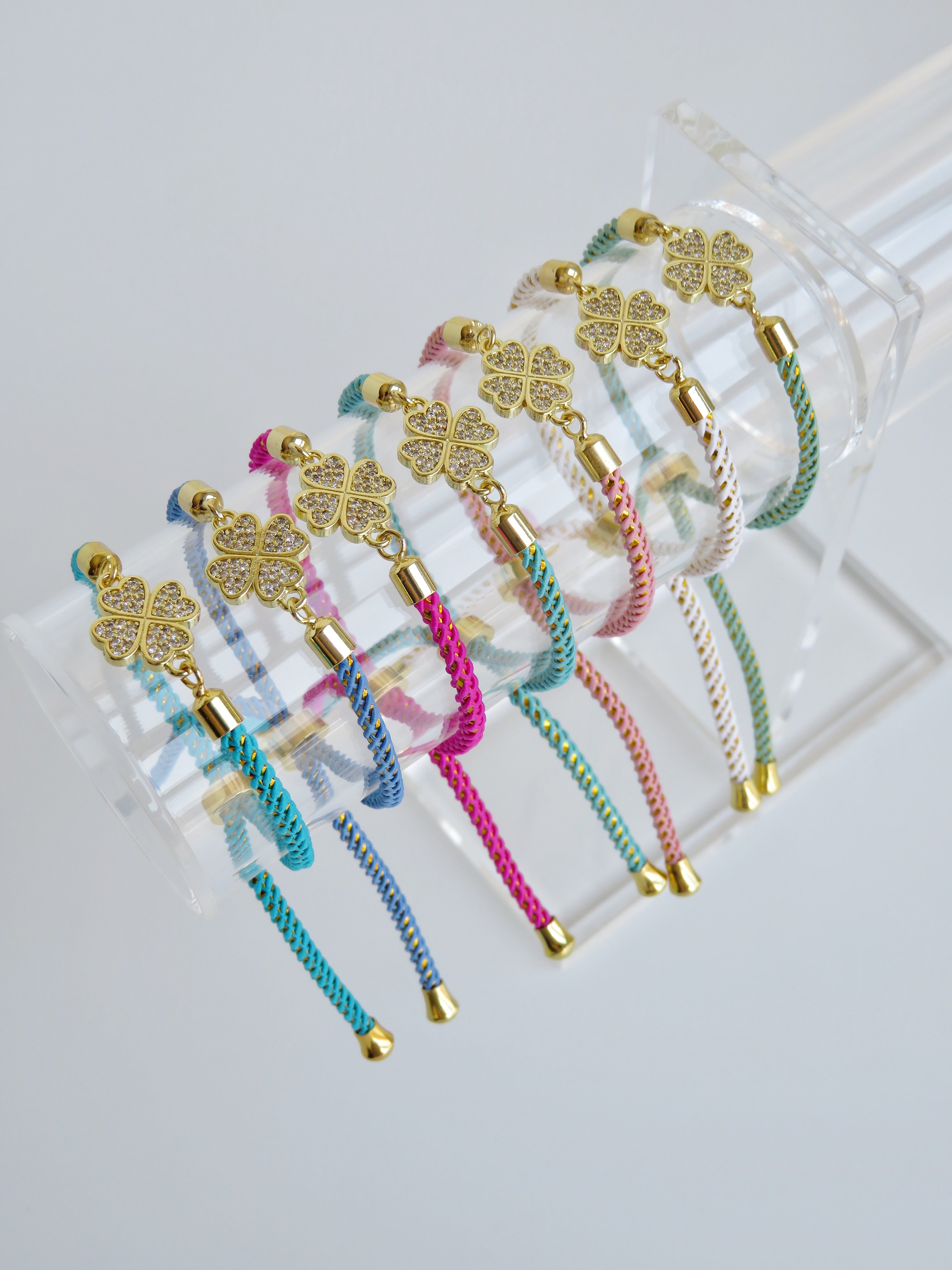 Heart Clover Bracelet - Adjustable Braided Cord