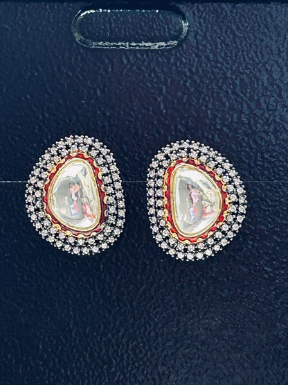 Kundan earrings: studs