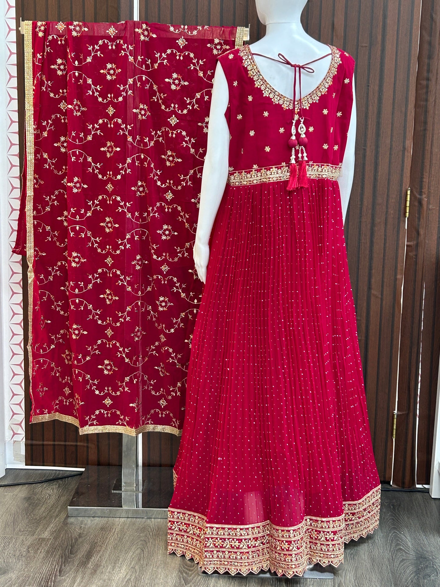 Heavy party wear gown