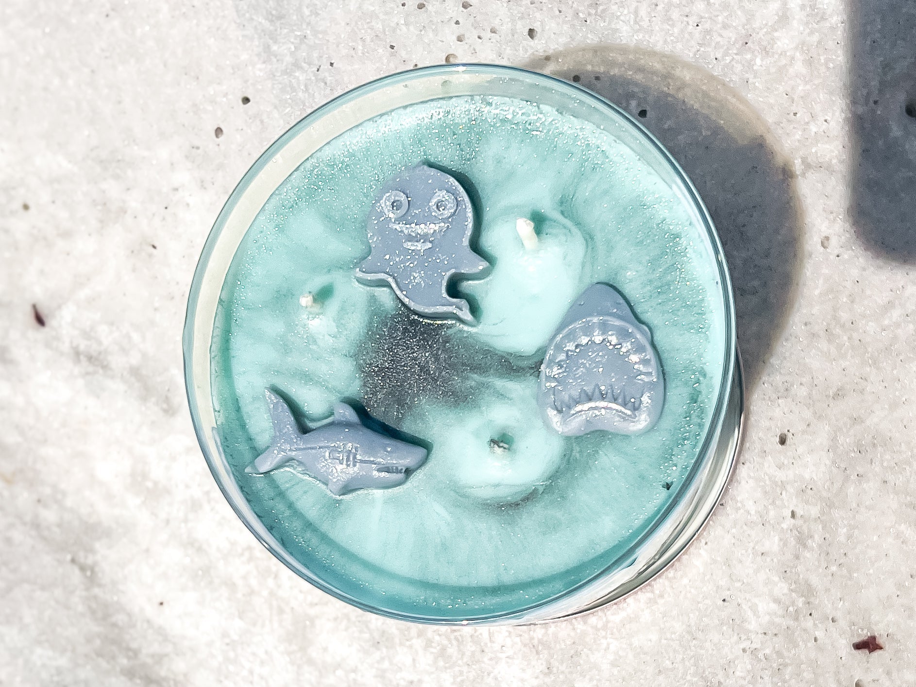 Great White Candle – Ocean Breeze & Sandalwood