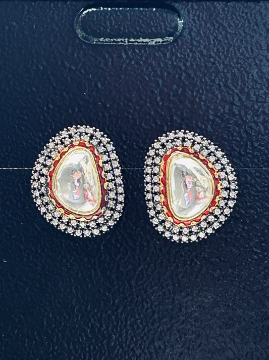 Kundan earrings: studs