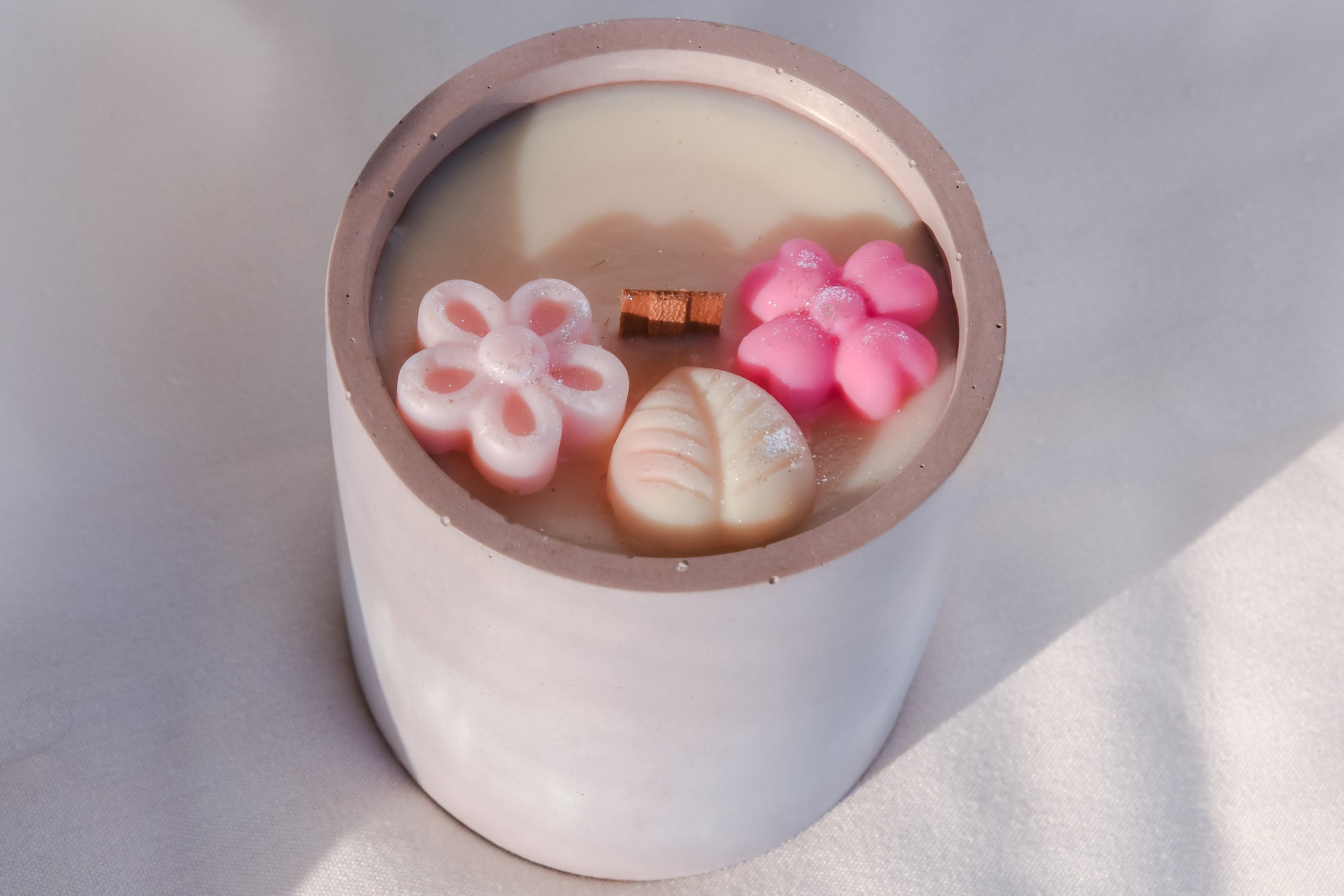 Sea Salt and Orchid Wood Wick Candle