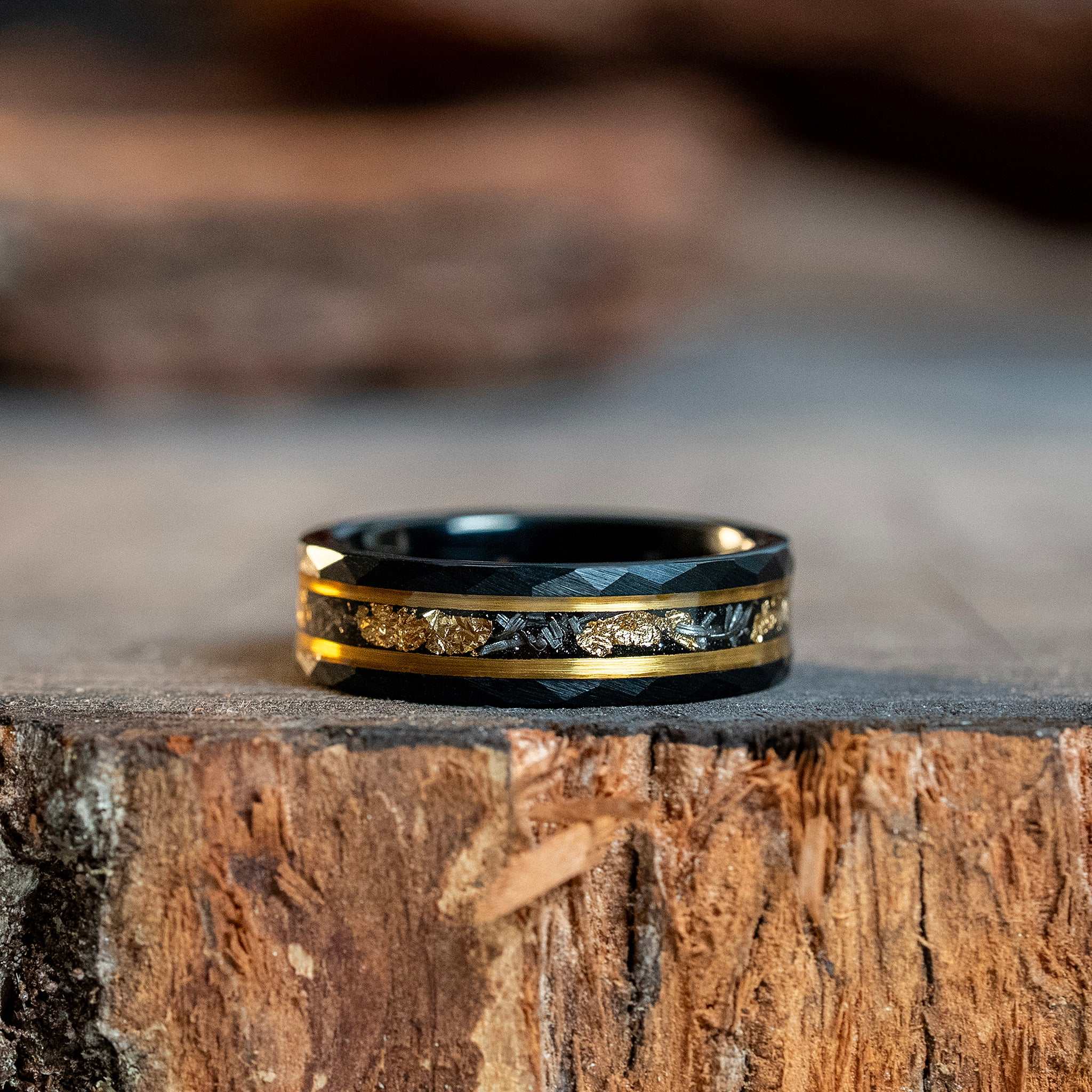 Meteorite x Gold Leaf Hammered Tungsten Carbide - 6mm