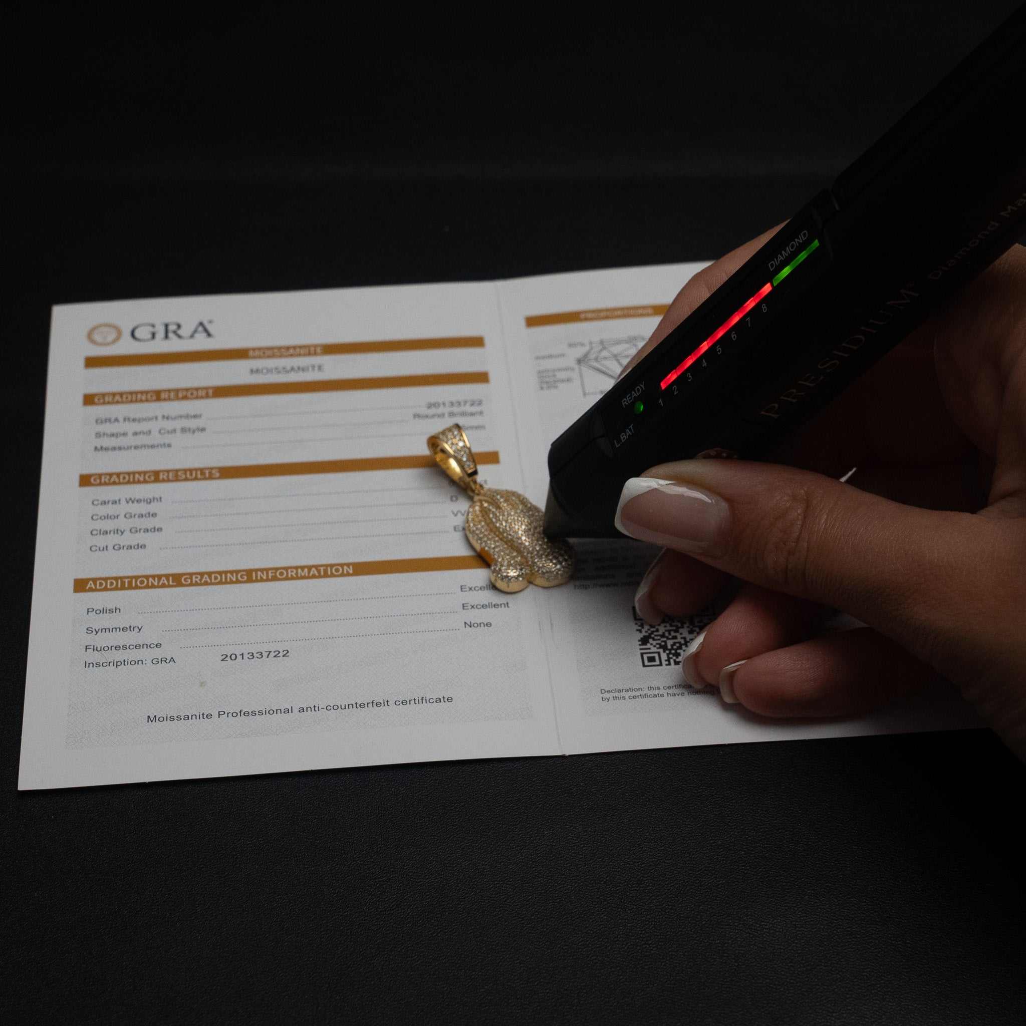 Moissanite 925 Silver Praying Hands Pendant