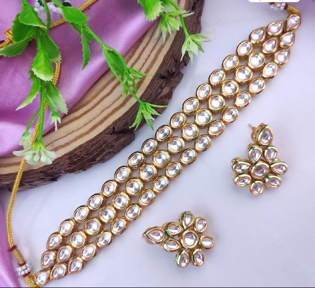 Kundan choker set