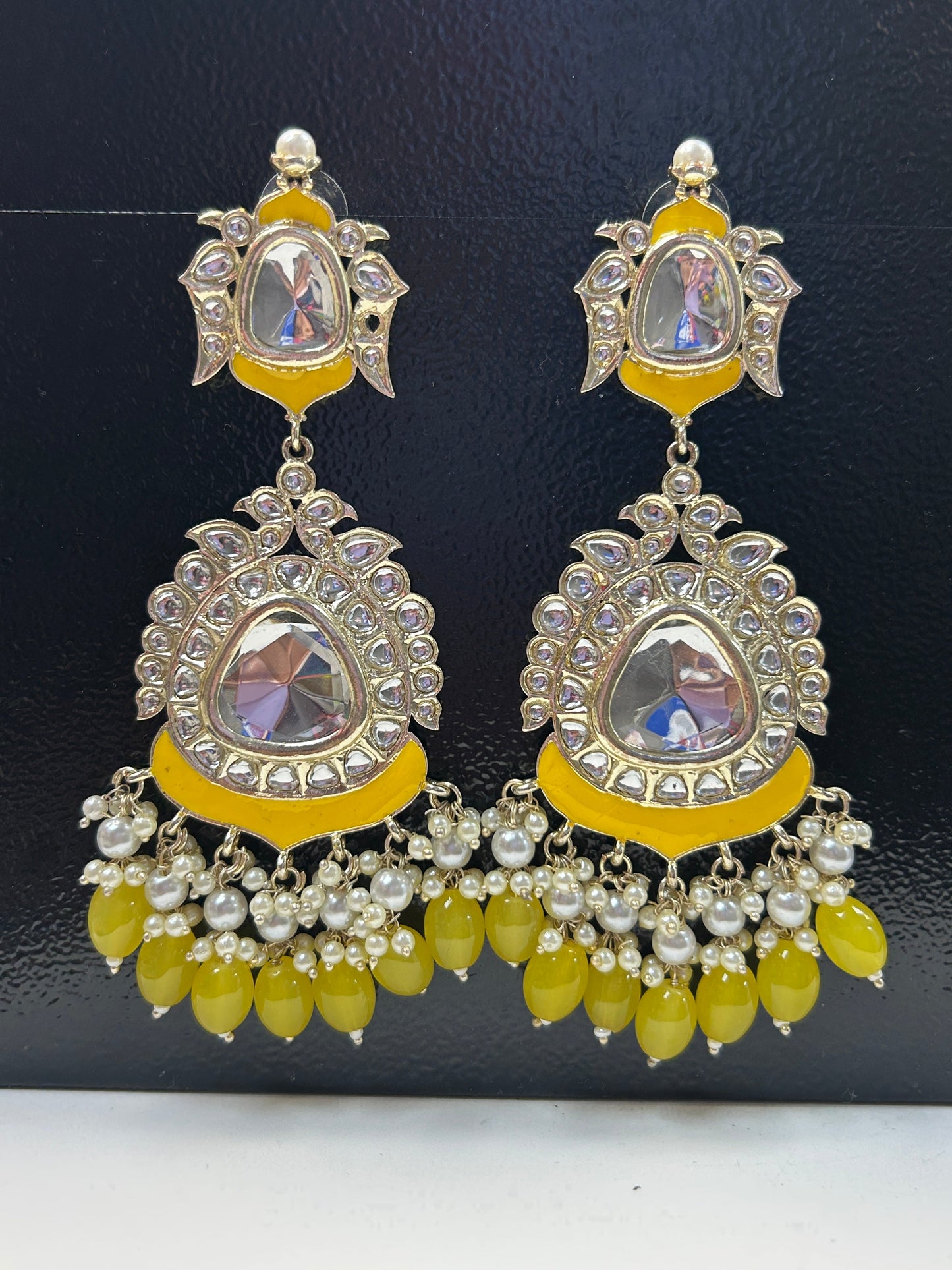 Kundan earrings