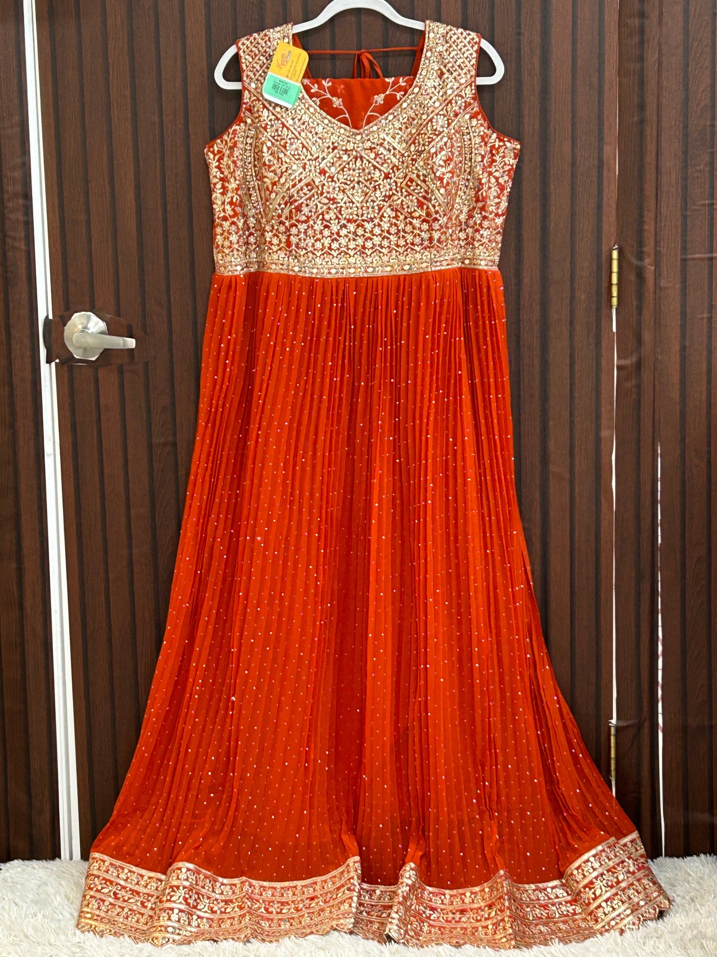 Heavy party wear gown