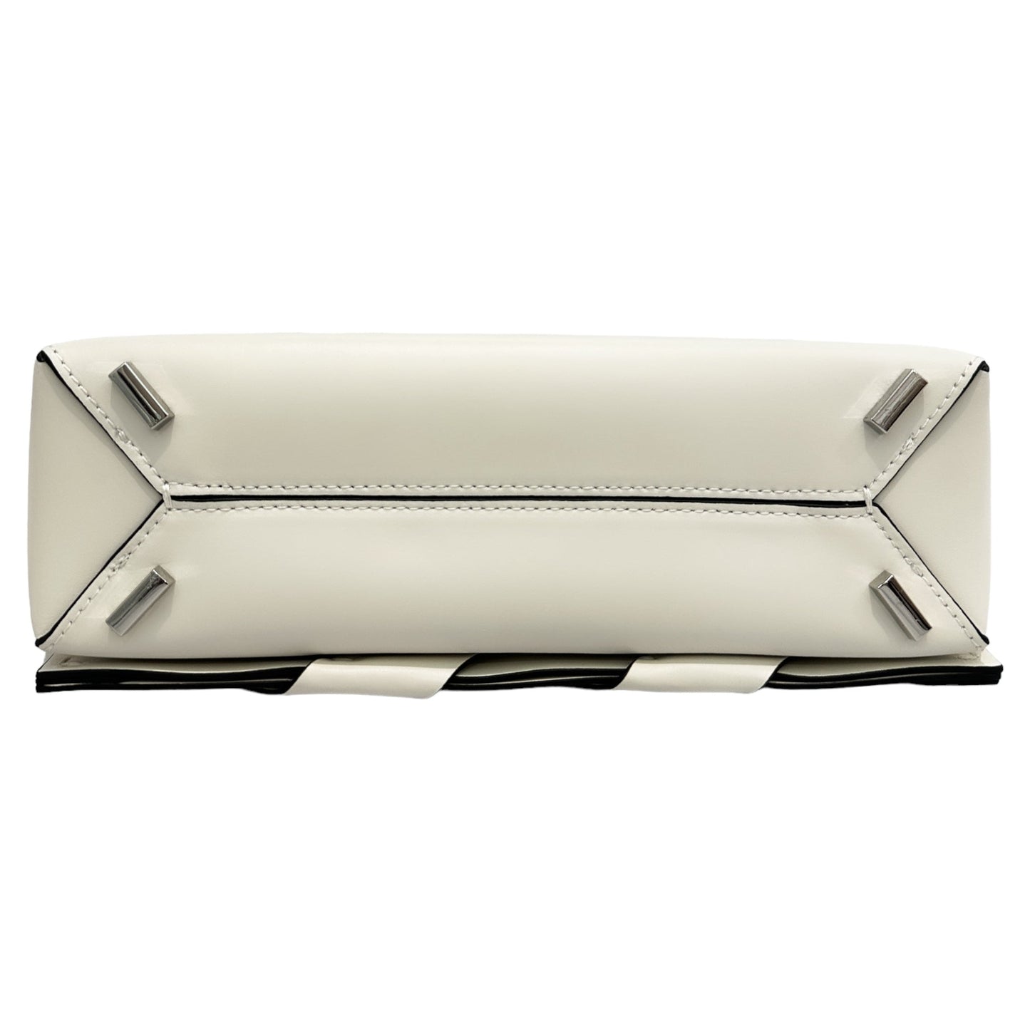 THE ZENOBIA WOVEN CLUTCH