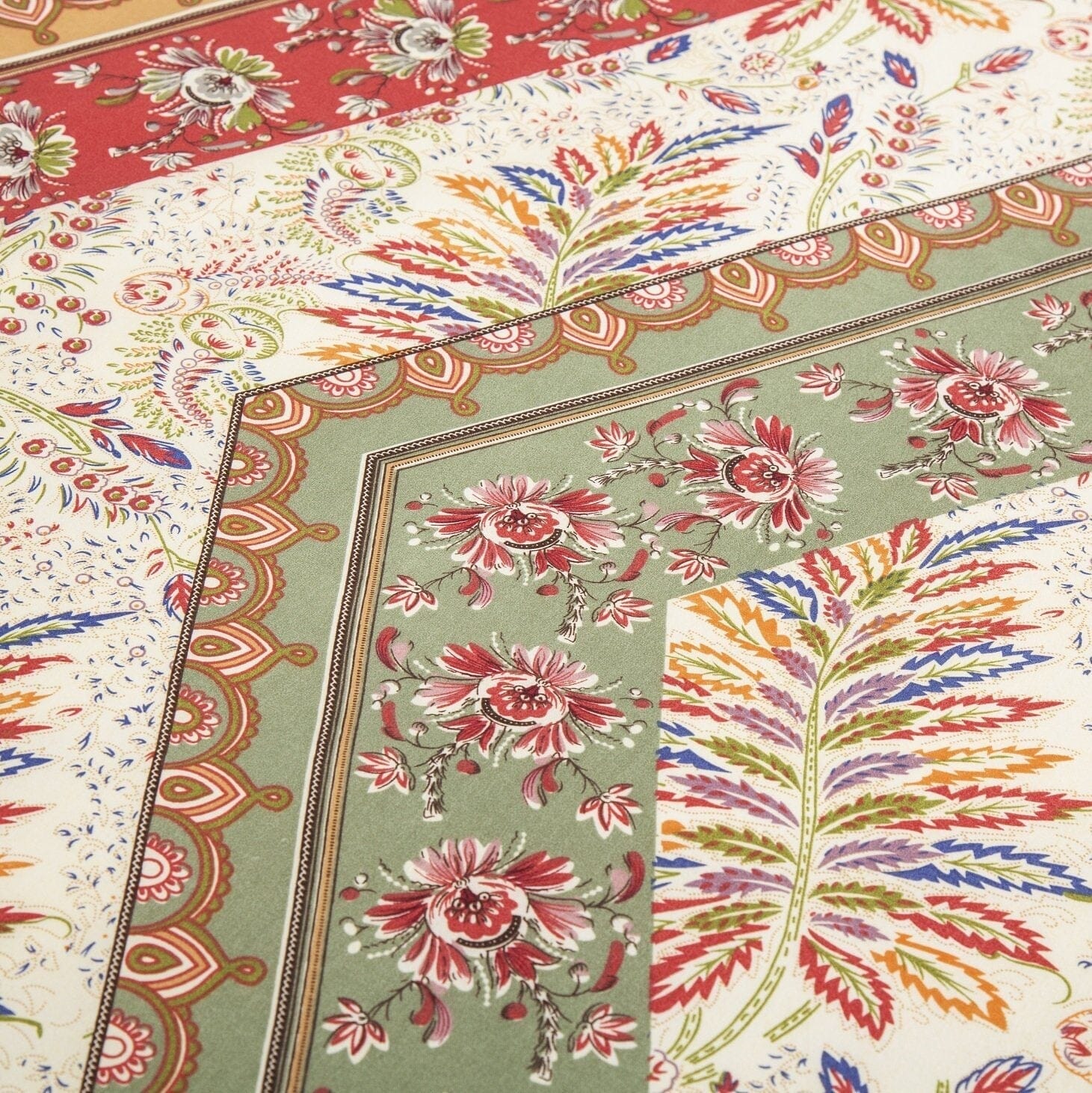 DaDa Bedding Botanical Cranberry Sage Chevron Floral Fitted Bed Sheet w/ Pillow Cases (JHW-924-Fitted)