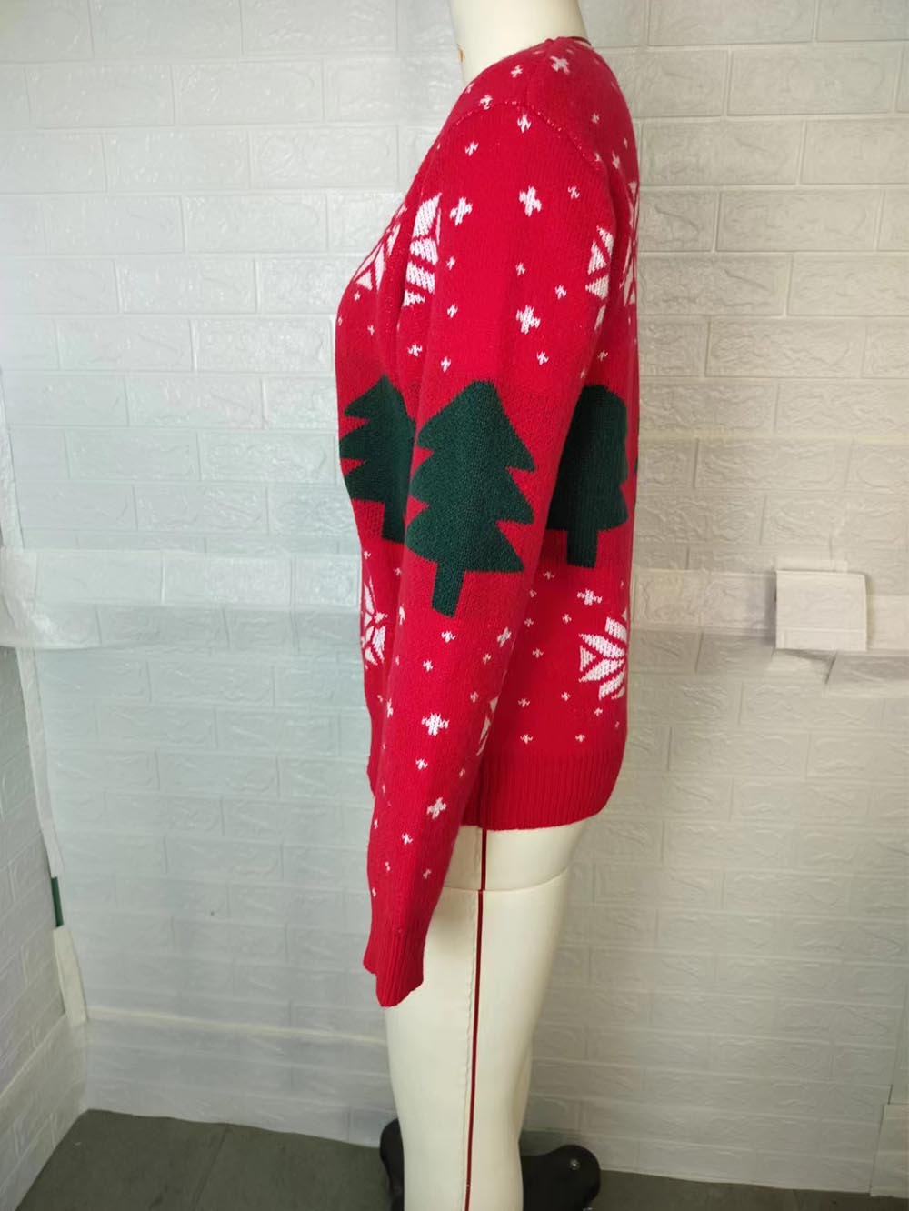 Red Christmas Tree Jacquard Pullover Sweater | NCS