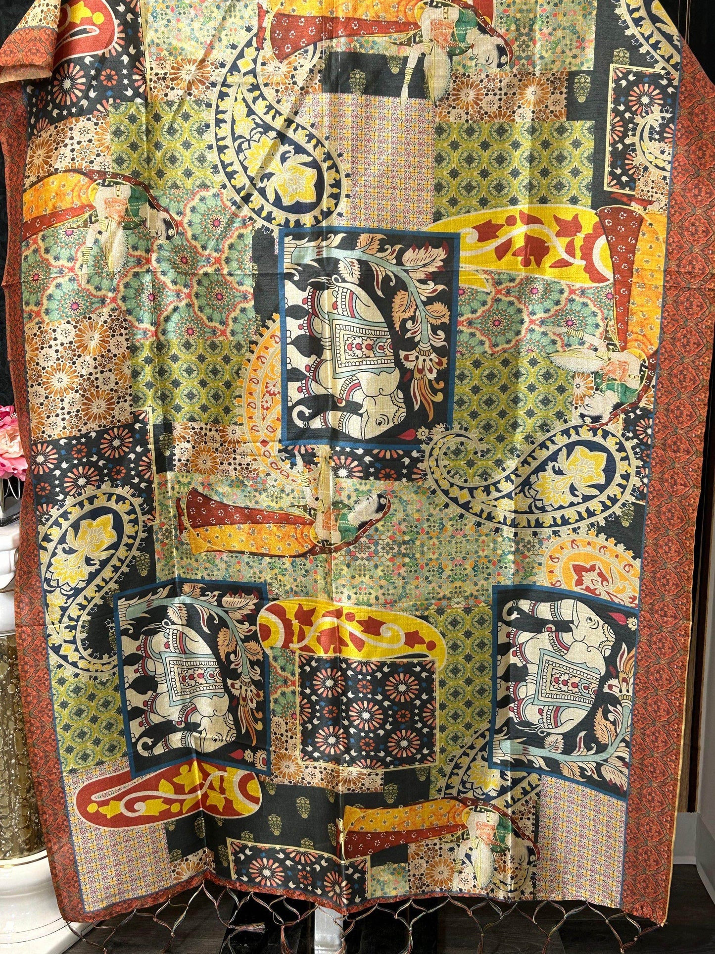 Kalamkari print dupatta