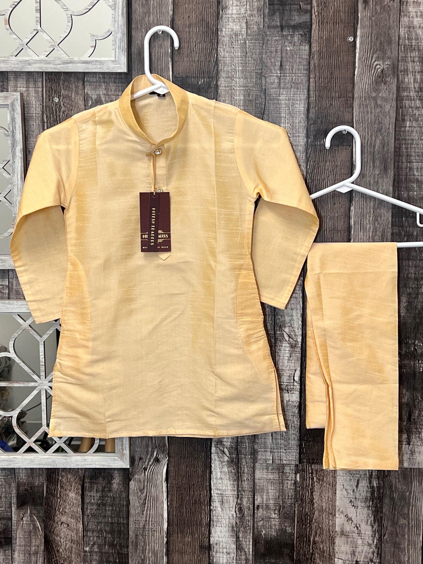 Kids: Boys kurta pajaama